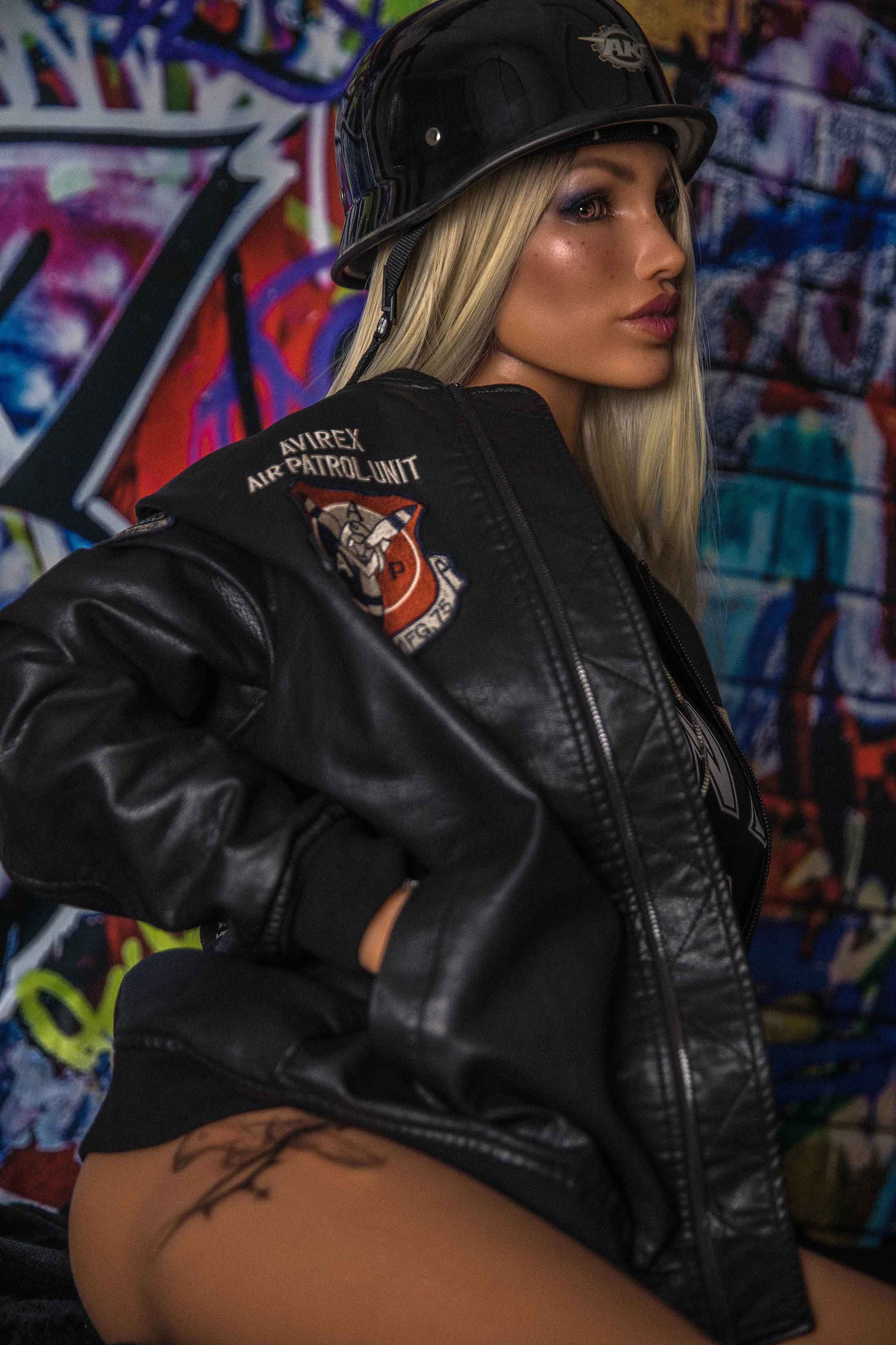 Captivating Carly - Lifelike TPE Love Doll