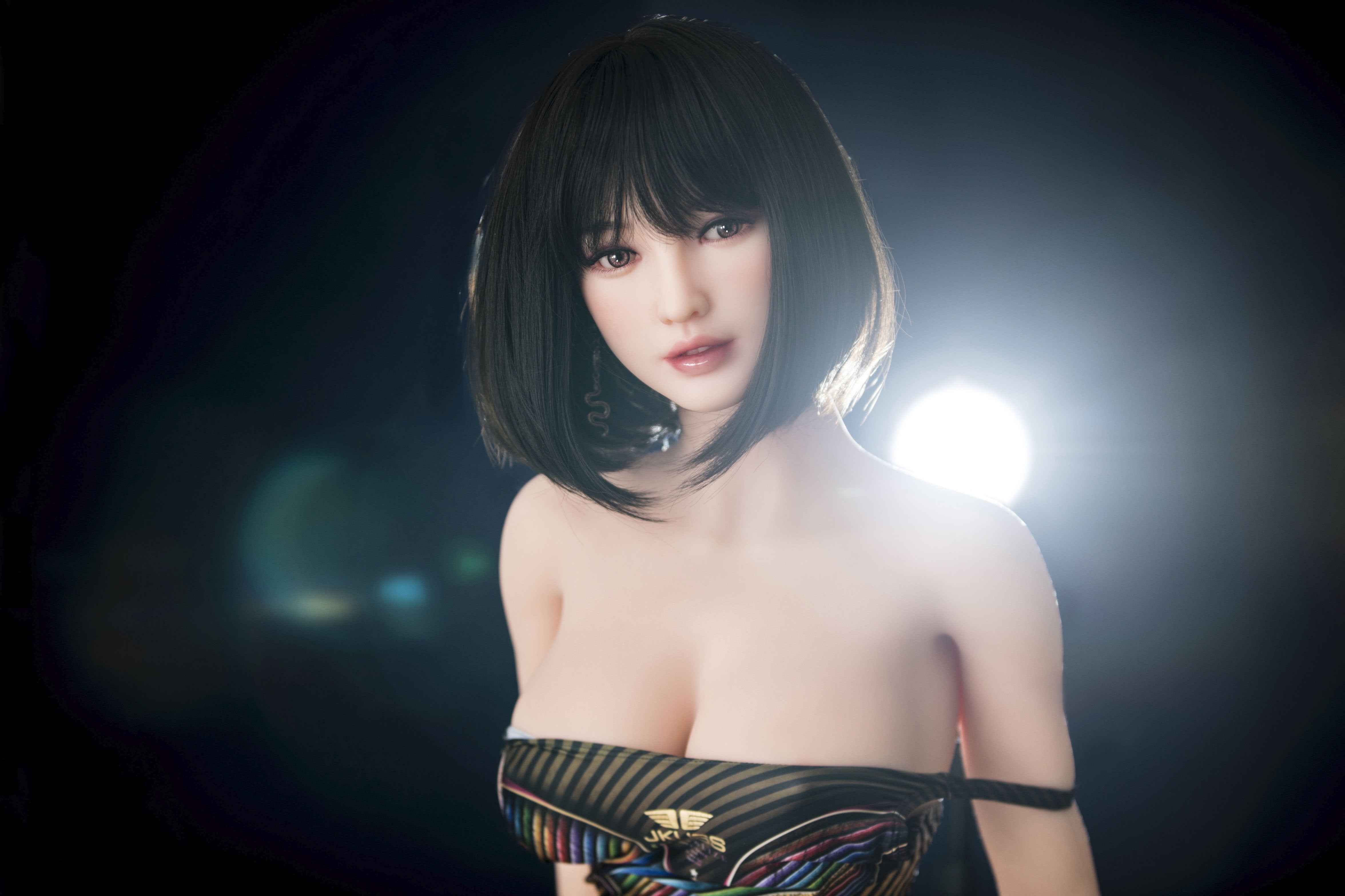 Seductive Selena - Realistic TPE Sex Doll