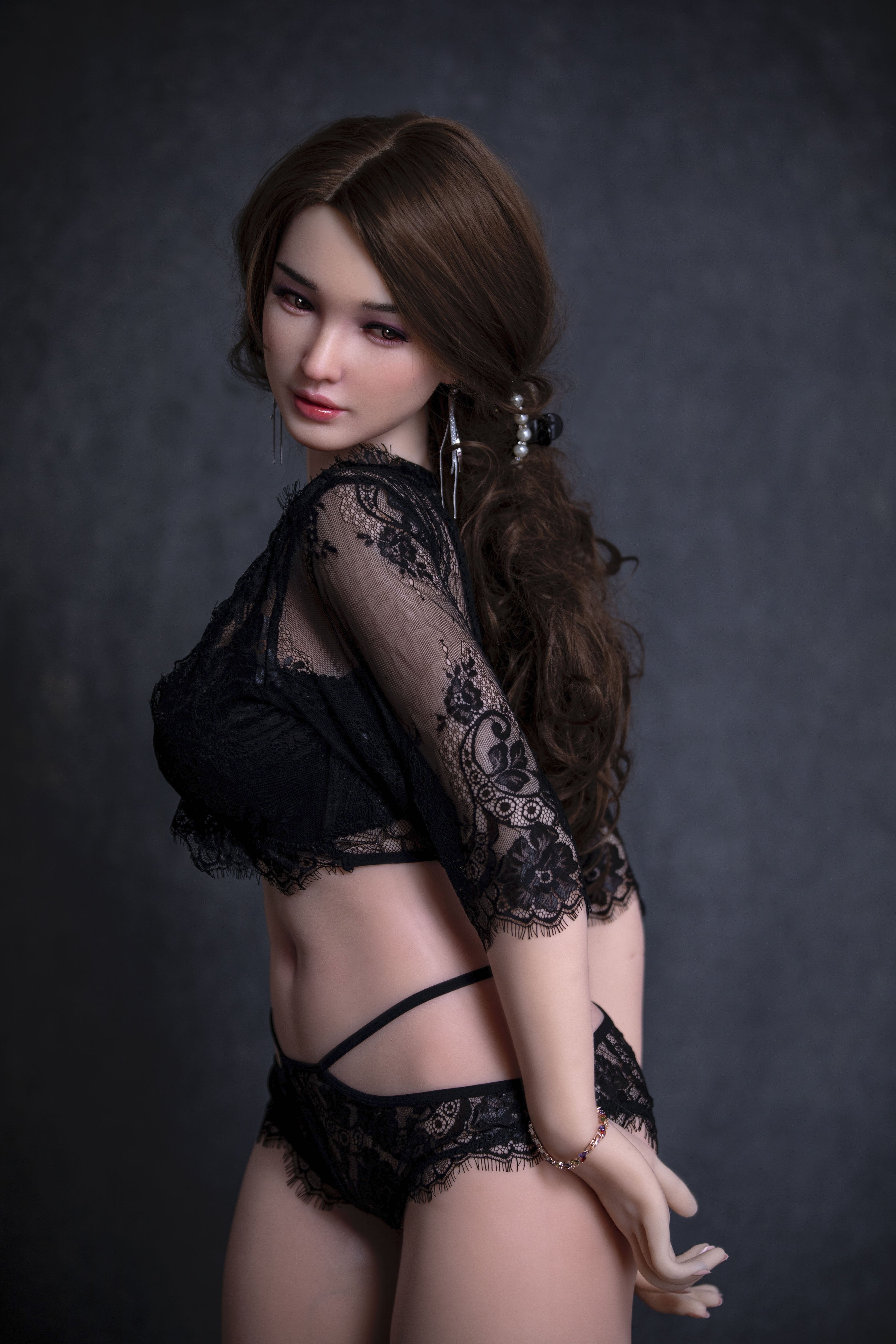 Sensual Sienna - Realistic TPE Sex Doll